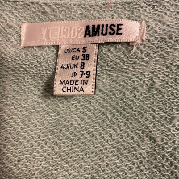 Amuse Society long sleeve crop top - Picture 3 of 3